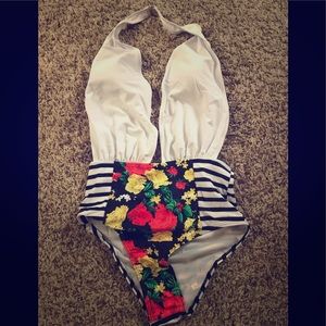 Super cute bathing suit new without tags.